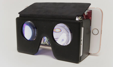 Dodocase’s SMARTvr ditches cardboard Dodocase's SMARTvr ditches cardboard