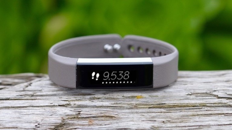 The week in wearable tech: Samsung leaks the Gear Fit2