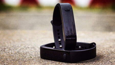 Pivotal Living is a $12 a year fitness tracker Pivotal Living is a $12 a year fitness tracker