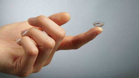 Samsung patents AR contact lens with built in camera Samsung patents AR contact lens with built in camera