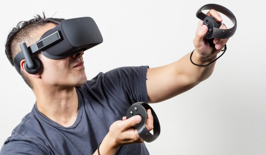 And finally: Oculus Rift boss slams Apple Macs and more...