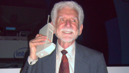Mobile phone inventor says wearables will replace smartphones Mobile phone inventor says wearables will replace smartphones