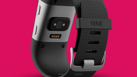 Fitbit heart rate tech ‘puts consumers at risk’ according to lawsuit scientist Fitbit heart rate tech 'puts consumers at risk' according to lawsuit scientist