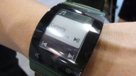 Sharp demoes display tech that could vastly improve smartwatch battery life Sharp demoes display tech that could vastly improve smartwatch battery life