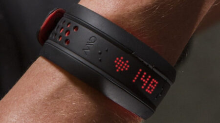 Mio Pears up with real-time training app Mio Pears up with real-time training app