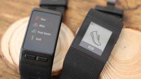 Fitbit Surge v Garmin Vivoactive HR: Battle of the fitness watches Fitbit Surge v Garmin Vivoactive HR: Battle of the fitness watches