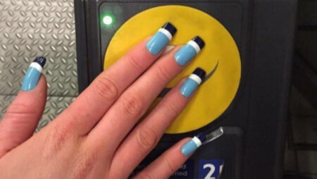 Oyster card nails make travelling on the London Underground easier Oyster card nails make travelling on the London Underground easier
