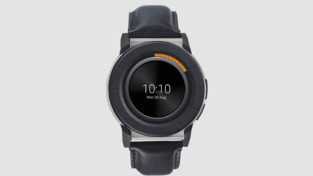 New Titan Juxt Pro smartwatch launches in India with beefy specs New Titan Juxt Pro smartwatch launches in India with beefy specs