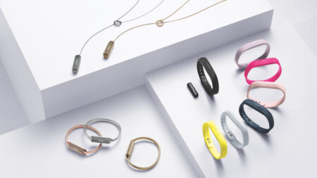 Fitbit leads the wearables charge as Apple Watch takes a big hit Fitbit leads the wearables charge as Apple Watch takes a big hit