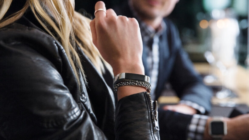 Another dubious study claims fitness trackers don’t help you shape up