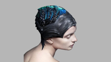 Headwear made of jewels can read your thoughts Headwear made of jewels can read your thoughts