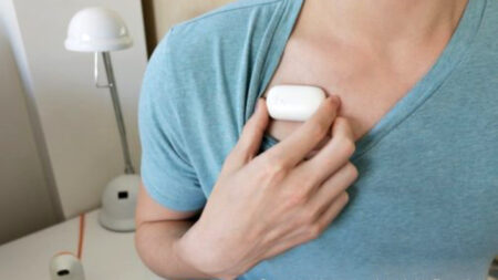 This wearable patch and smart inhaler rethink how you deal with asthma This wearable patch and smart inhaler rethink how you deal with asthma
