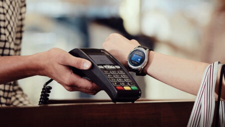 And finally: Gear S3 brings Samsung Pay to any Android smartphone And finally: Gear S3 brings Samsung Pay to any Android smartphone