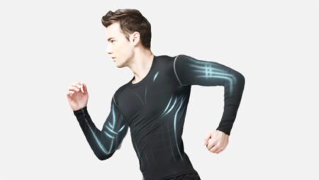 Coollang’s smart fitness clothing counts crunches and squats Coollang's smart fitness clothing counts crunches and squats