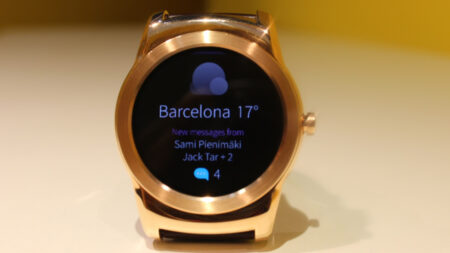 Jolla wants to show Apple and the rest how to make a smartwatch OS Jolla wants to show Apple and the rest how to make a smartwatch OS
