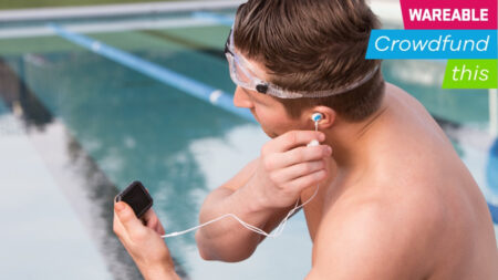 Delphin’s dinky wearable Android tablet brings Spotify to swimmers Delphin's dinky wearable Android tablet brings Spotify to swimmers