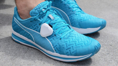 Shft IQ coaches runners from the feet and the chest Shft IQ coaches runners from the feet and the chest