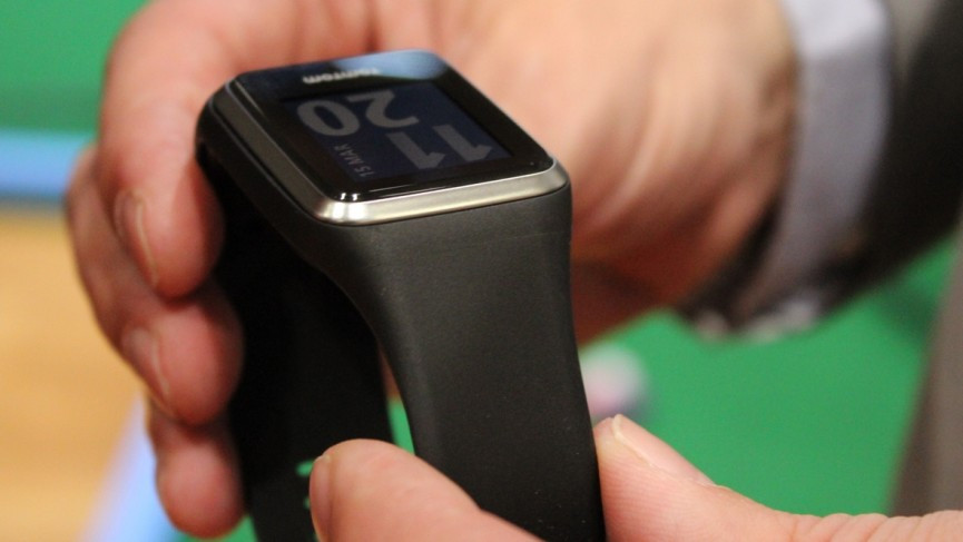 TomTom Golfer 2 wants to raise your golf game from the wrist