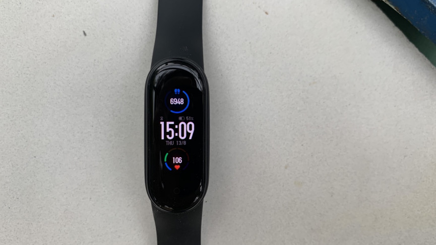 Xiaomi Mi Band 5 v Fitbit Inspire HR: Battle of the budget fitness trackers
