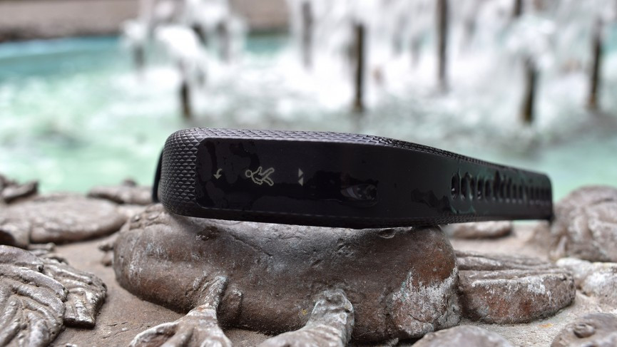 Garmin Vivosmart 3 v Fitbit Charge 2: The all-rounder face-off