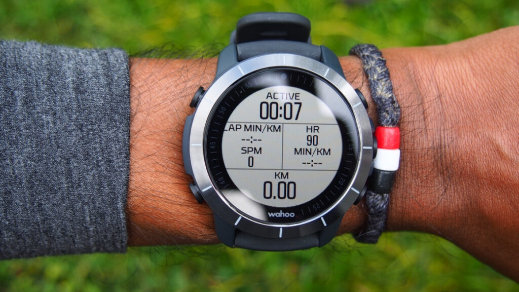 Wahoo Elemnt Rival review: Strong triathlon tracker