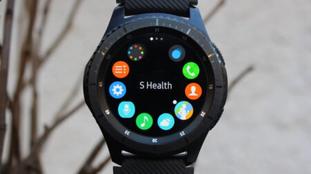 Samsung’s Gear S3 software, Tizen, is said to be riddled with security holes Samsung's Gear S3 software, Tizen, is said to be riddled with security holes