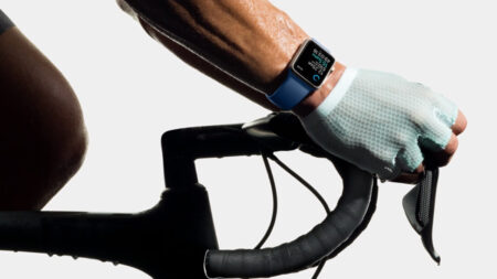 An Apple Watch that tracks glucose could be years away, says report An Apple Watch that tracks glucose could be years away, says report