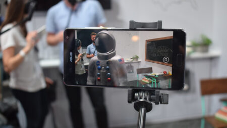 Daydream is cool – Google’s AR project is way more exciting Daydream is cool - Google’s AR project is way more exciting