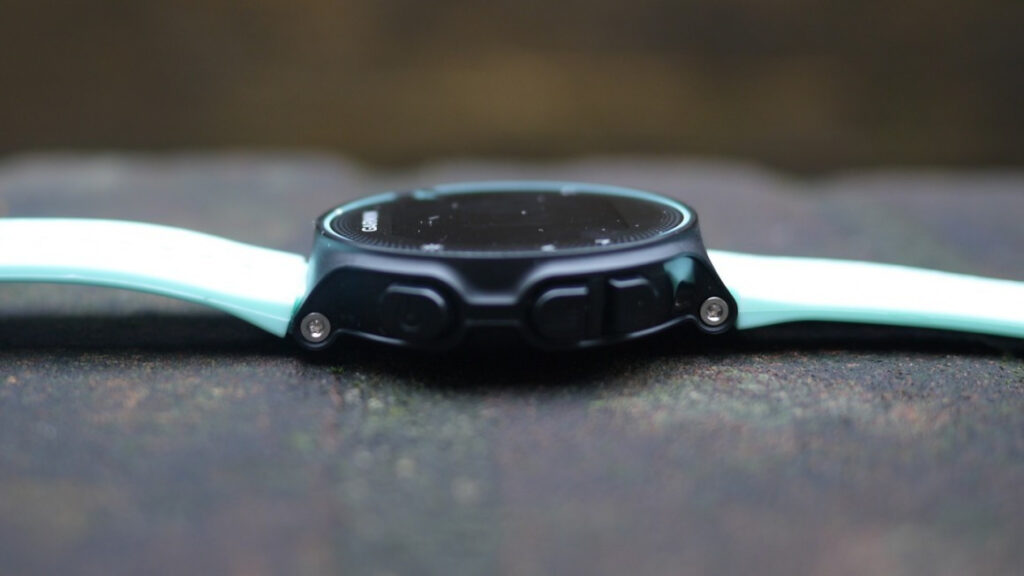 Garmin Forerunner 235 v Garmin Fenix 5: The siblings face off