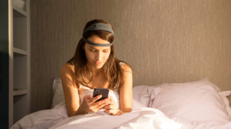 Rythm’s Dreem headset is finally ready to help you sleep better Rythm's Dreem headset is finally ready to help you sleep better