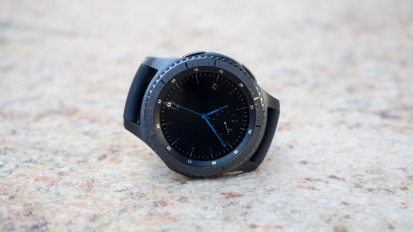 And finally: Samsung Gear wireless charging phone case in the works