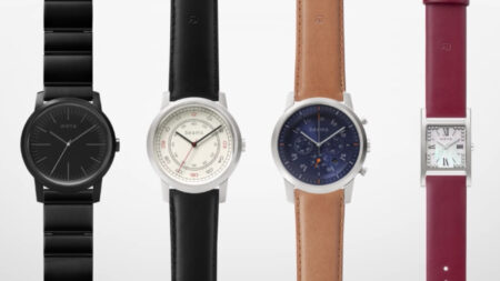 Sony's Three Hands Square smartwatch offers NFC and notification support