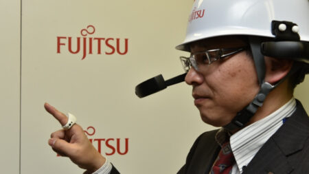 Fujitsu testing smart ring that lets you write in the air Fujitsu testing smart ring that lets you write in the air