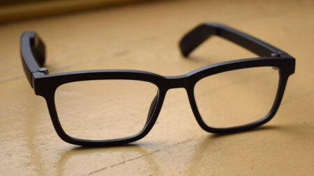 Trying on Vue’s smartglasses: There’s nothing to see in this stealth hearable Trying on Vue's smartglasses: There's nothing to see in this stealth hearable