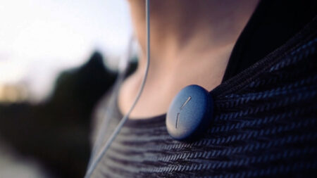 Lys wants to fix your circadian rhythm with its wearable light sensor Lys wants to fix your circadian rhythm with its wearable light sensor