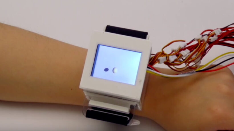 RetroShape smartwatch concept provides users with tactile feedback