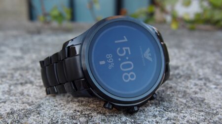 Emporio Armani Connected review Emporio Armani Connected watch
