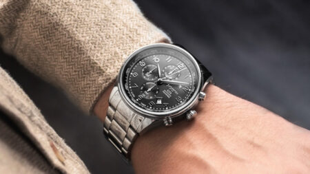 New York Standard Watch brings the smarts with its new hybrid collections New York Standard Watch brings the smarts with its new hybrid collections