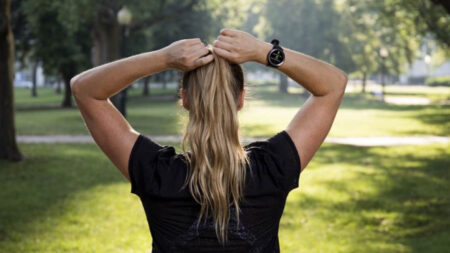 Bye bye basic wearables, the smart wearables are taking over Bye bye basic wearables, the smart wearables are taking over