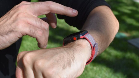 And finally: A future Apple Watch could get touchy with smart fabric And finally: A future Apple Watch could get touchy with smart fabric