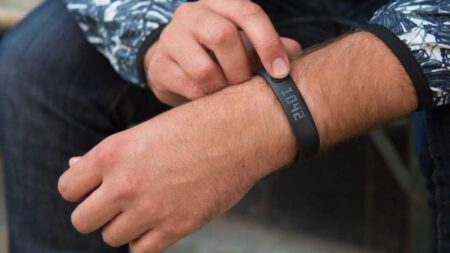 Fitness trackers not benefitting those who need them, report claims Fitness trackers not benefitting those who need them, report claims