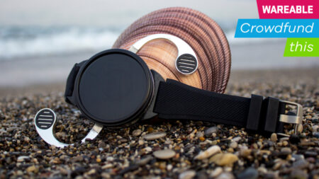 Shell is a bizarre, unconvincing smartwatch-phone mashup Shell is a bizarre, unconvincing smartwatch-phone mashup