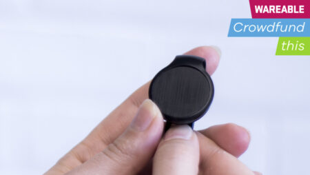 The clip-on QSun makes sure you’re getting enough sun – but not too much The clip-on QSun makes sure you're getting enough sun – but not too much