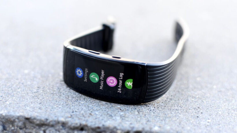 The best Samsung Gear Fit2 Pro apps and watch faces