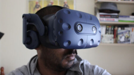 HTC does the right thing and announces Vive Pro bundle… with a giant price tag HTC does the right thing and announces Vive Pro bundle... with a giant price tag