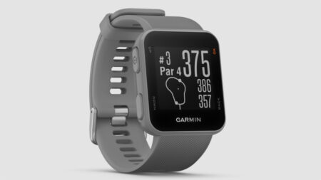 Garmin Approach S10 is the company's latest entry-level golf watch