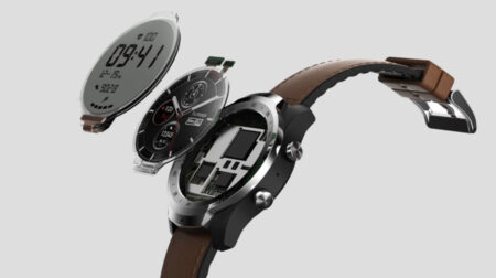 TicWatch Pro doubles up on screens to keep you wearing it longer TicWatch Pro doubles up on screens to keep you wearing it longer