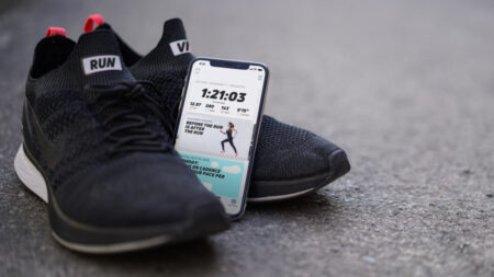 Runvi's smart insole for runners plays nice with your Apple Watch