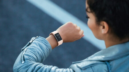 Fitbit admits smartphone data and battery drain issue for Android users