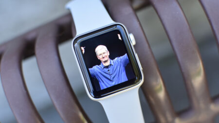 Apple Watch's record-breaking quarter leads Apple's thriving wearables